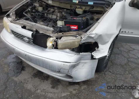 1998 Nissan Quest Gxe/Xe z USA, uszkodzony, nr VIN 4N2ZN1112WD821654